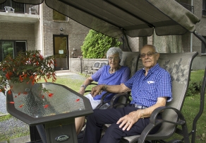 Vivre en résidence, Manoir Mont St-Hilaire, résidences pour personnes âgées, résidences pour retraité, résidence