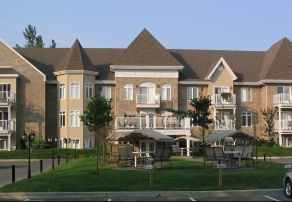 Vivre en résidence, Résidence des Bâtisseurs Manoir de la Côte, résidences pour personnes âgées, résidences pour retraité, résidence