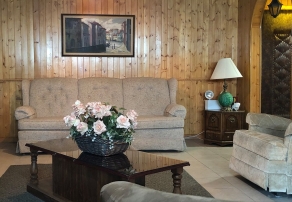 Salon