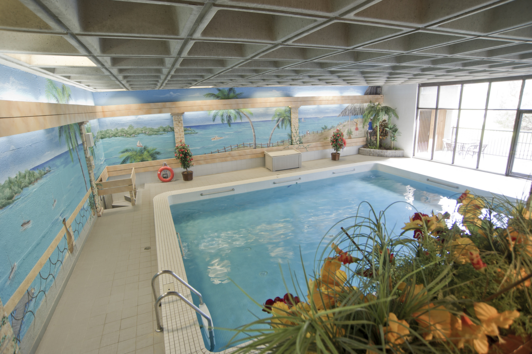 Piscine intérieure