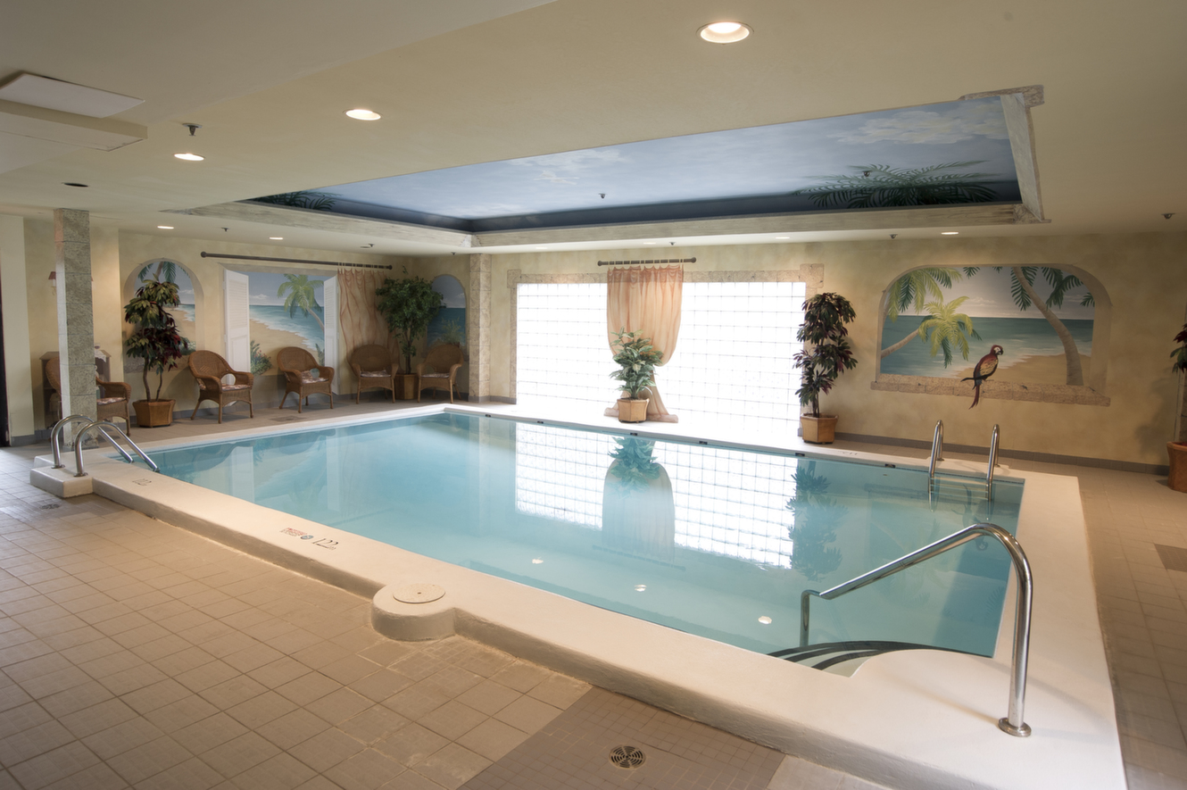 Piscine intérieure