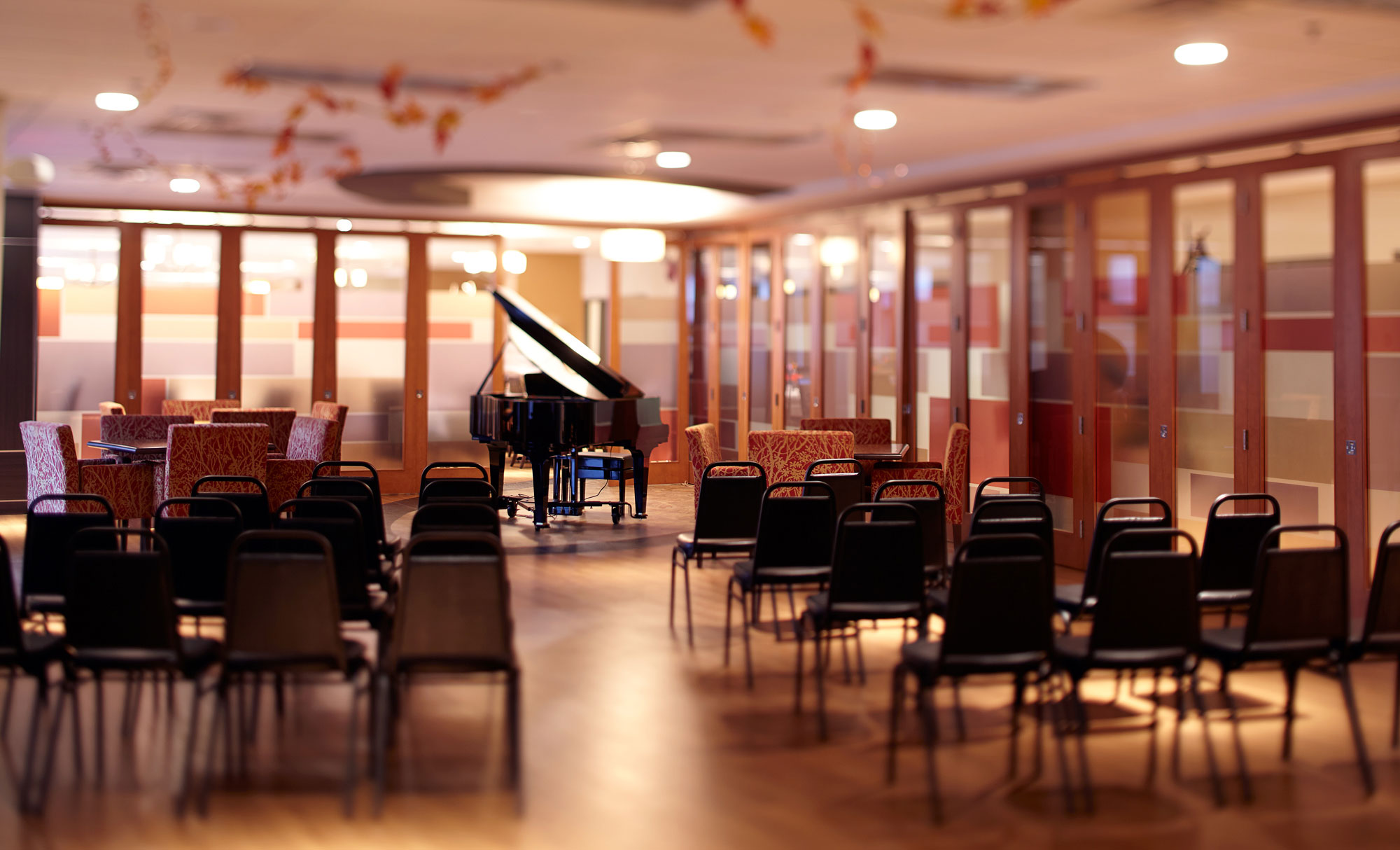 Le Gibraltar - Salon avec piano