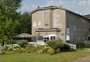 Façade