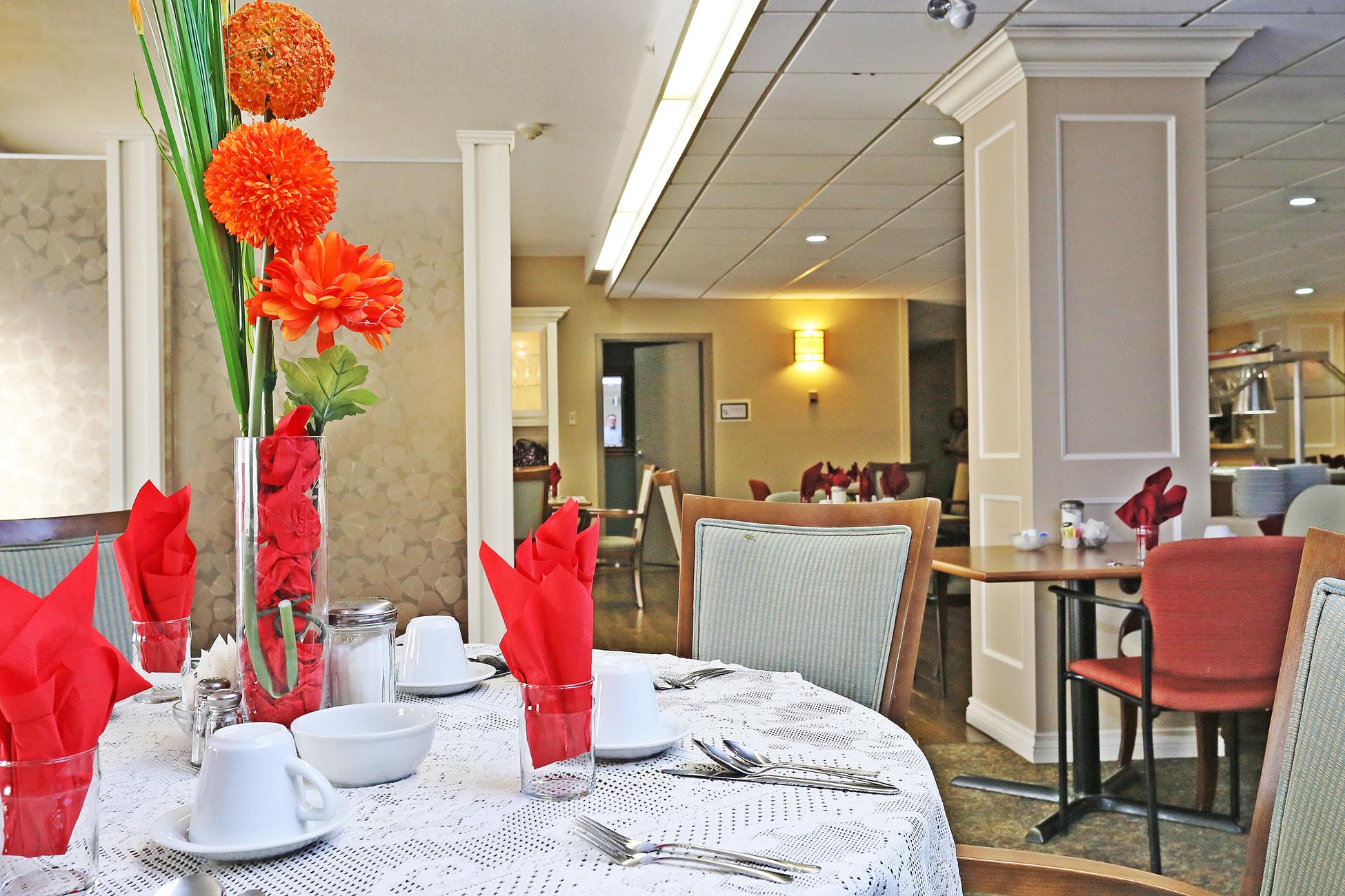 Belles décorations sur les tables