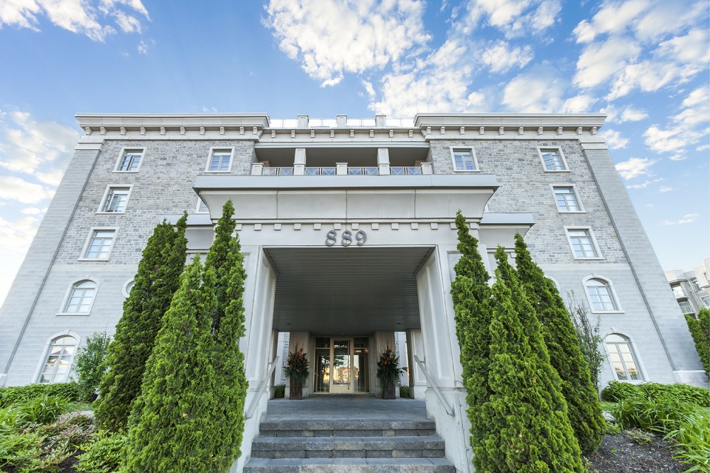Façade
