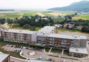 Vivre en résidence, Résidence des Bâtisseurs Baie-Saint-Paul, résidences pour personnes âgées, résidences pour retraité, résidence