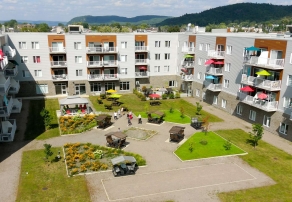 Vivre en résidence, Résidence des Bâtisseurs La Tuque, résidences pour personnes âgées, résidences pour retraité, résidence