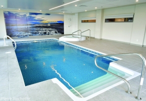 piscine intérieure