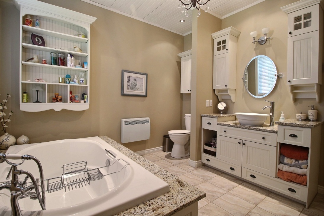 Salle de bain principale