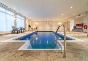piscine intérieure
