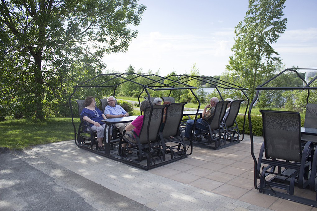 Balançoires extérieures 