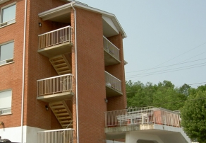 Côté de la Villa