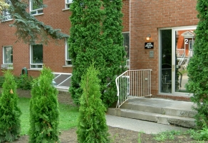 Entrée de la Villa St-Colomban